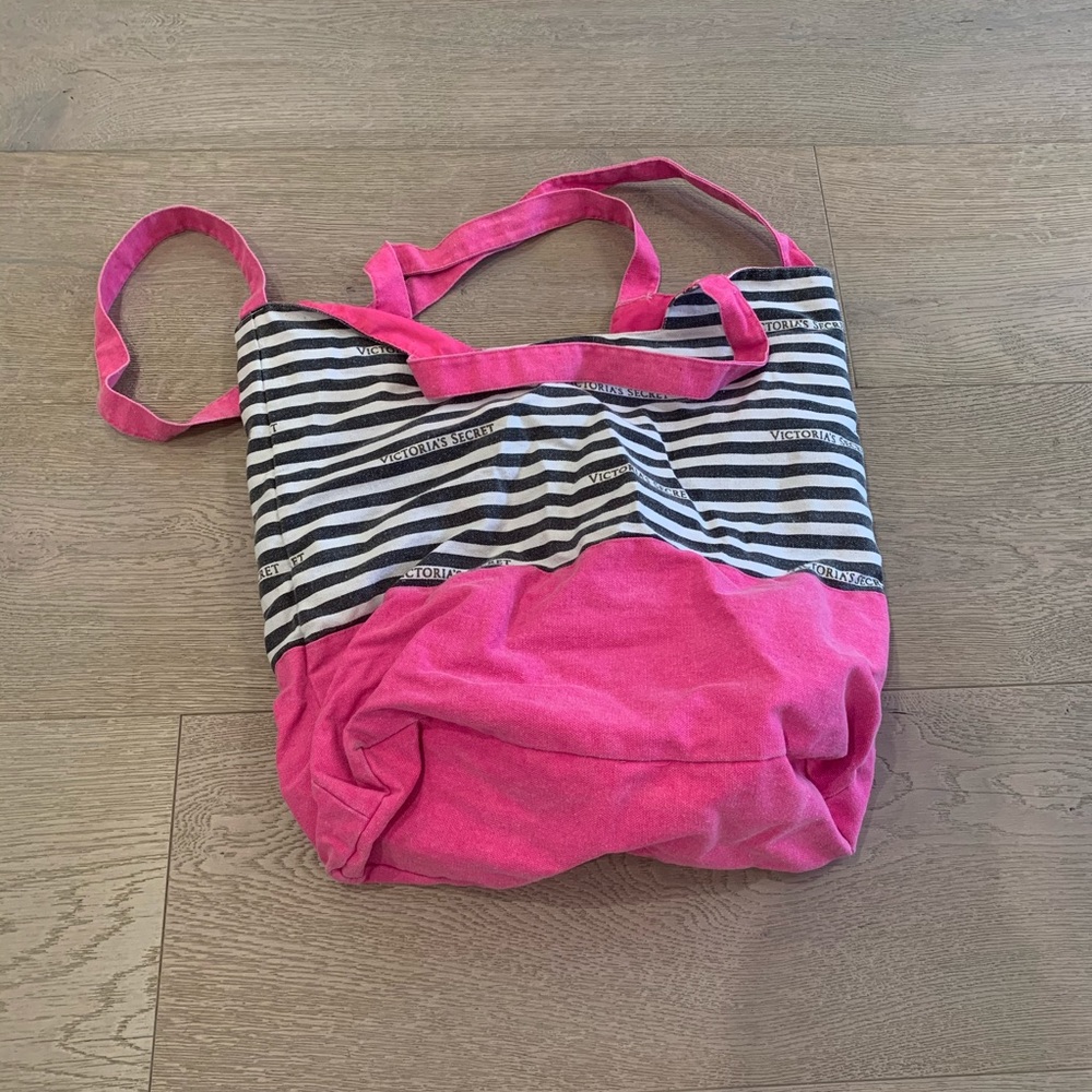 Victoria’s Secret tote bag